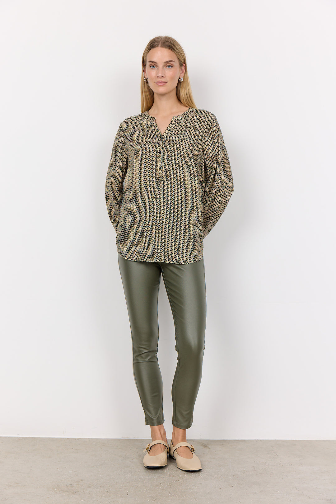 Namra 1 Blouse
