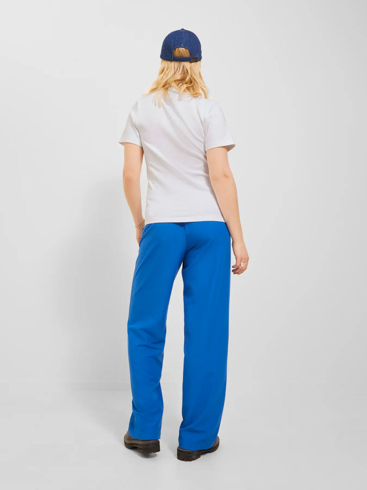 Belle Tee
