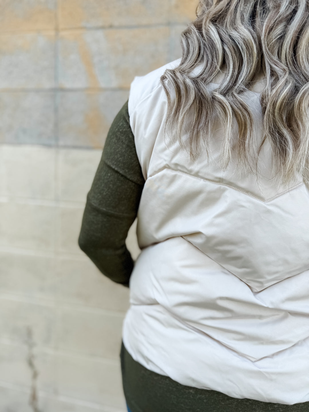 Eva Vest