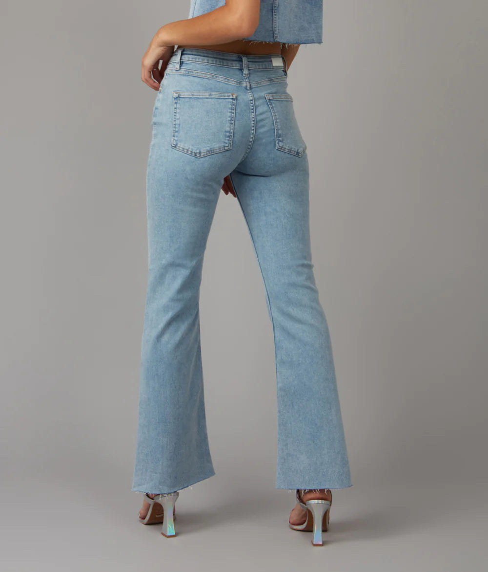 Alice Flare Jeans - True Denim