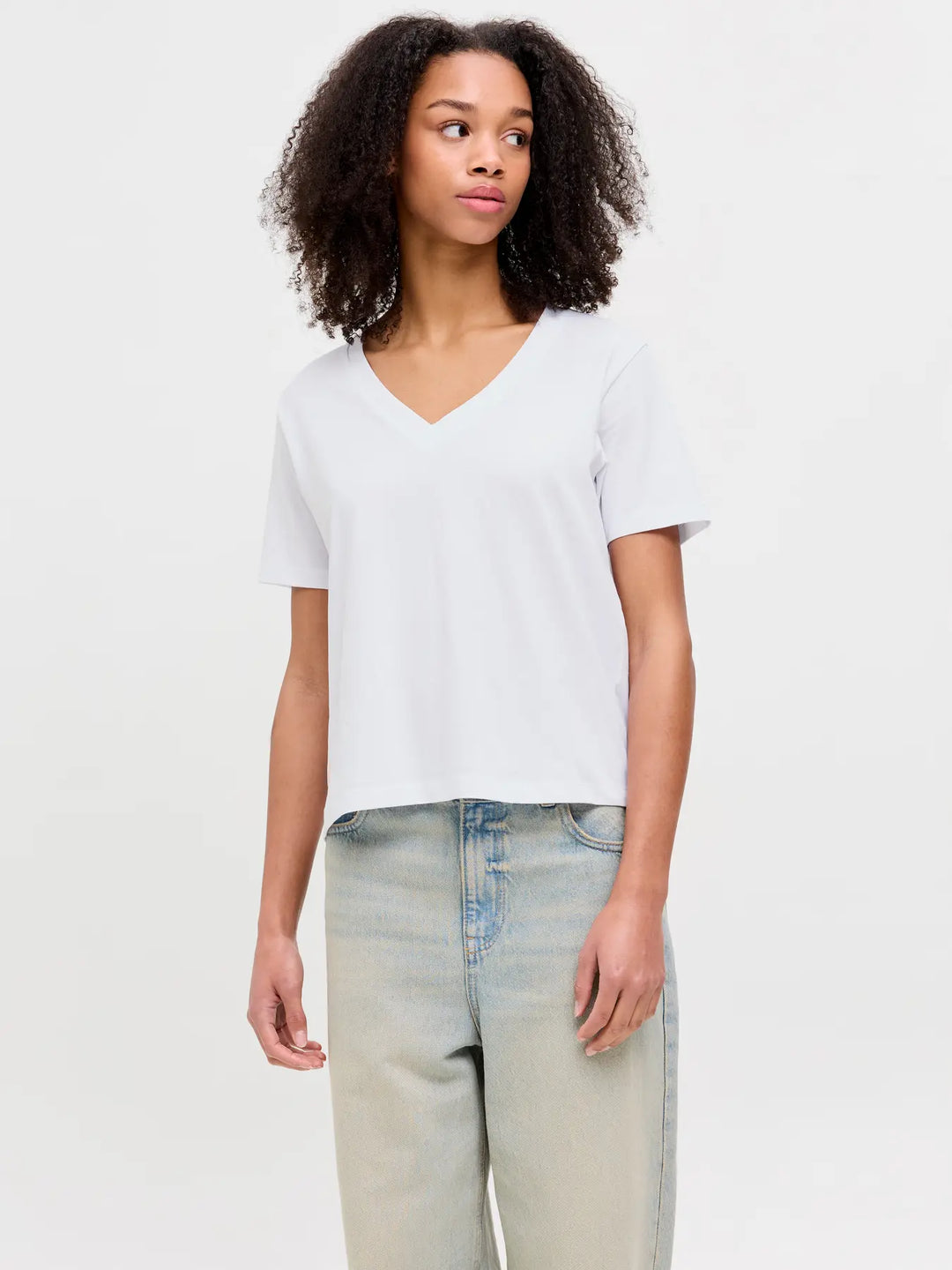 Annie V-Neck Tee