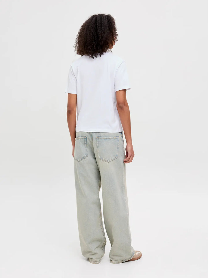 Annie V-Neck Tee