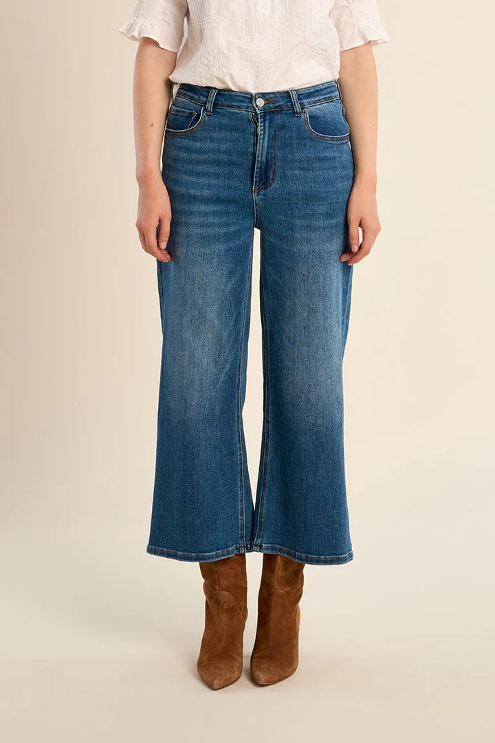 Molly Cropped Jeans - Denim Blue
