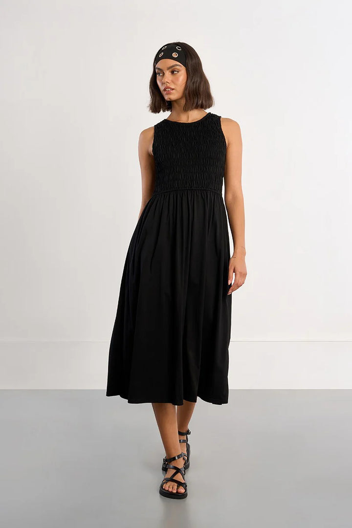 Sleeveless Long Black Dress