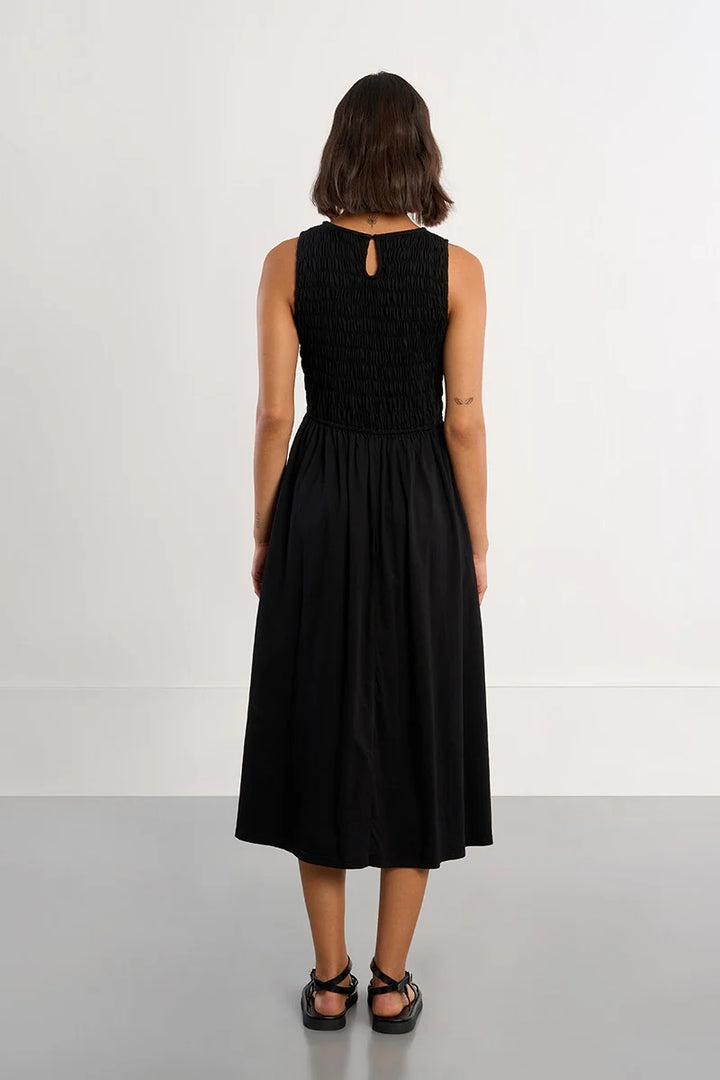 Sleeveless Long Black Dress