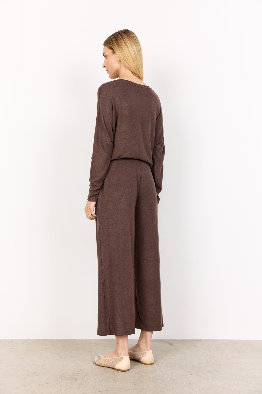 Biara 1 Top - Brown