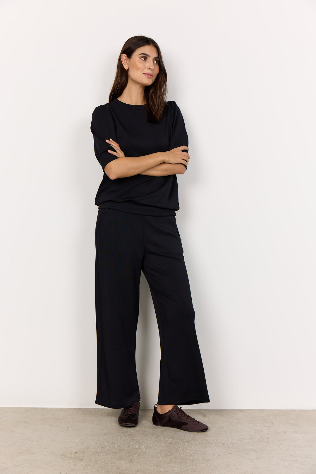 Banu 83 Top - Black