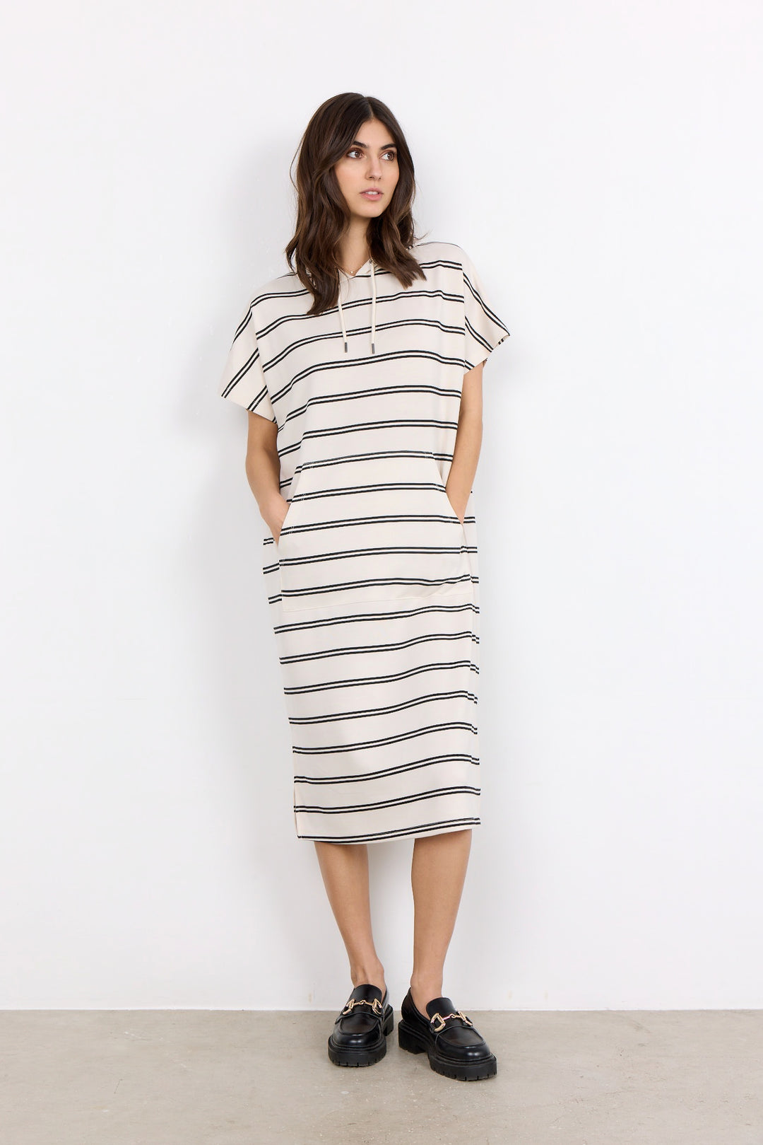 Barni 19 Hooded Dress
