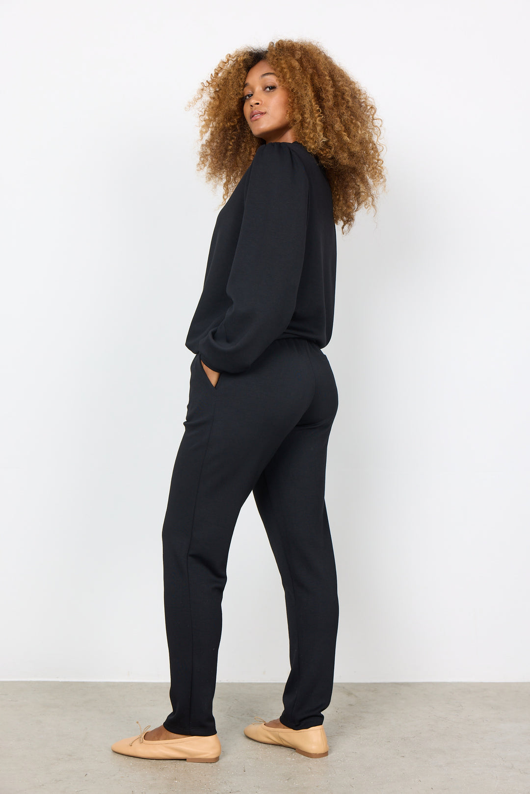 Banu 157 Black Lounge Pants