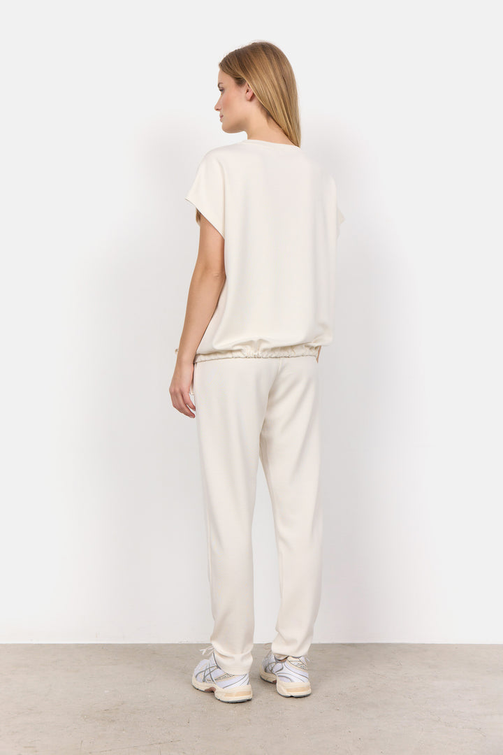 Banu 169 Tee - Cream
