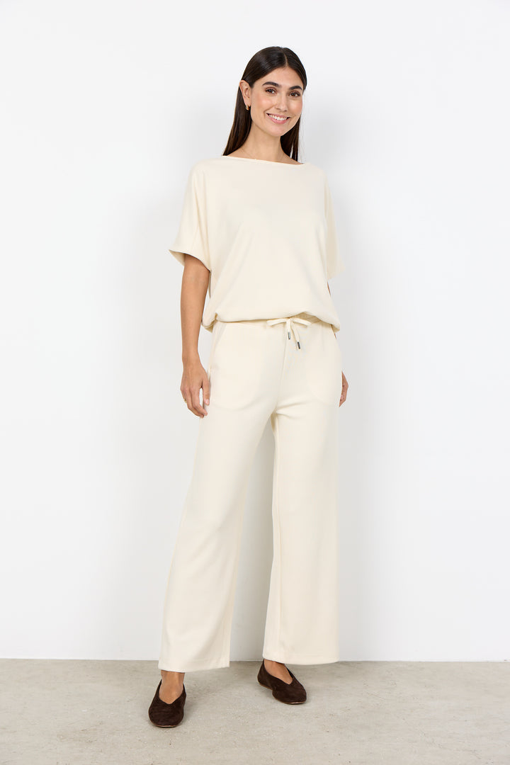Banu 315 Tee