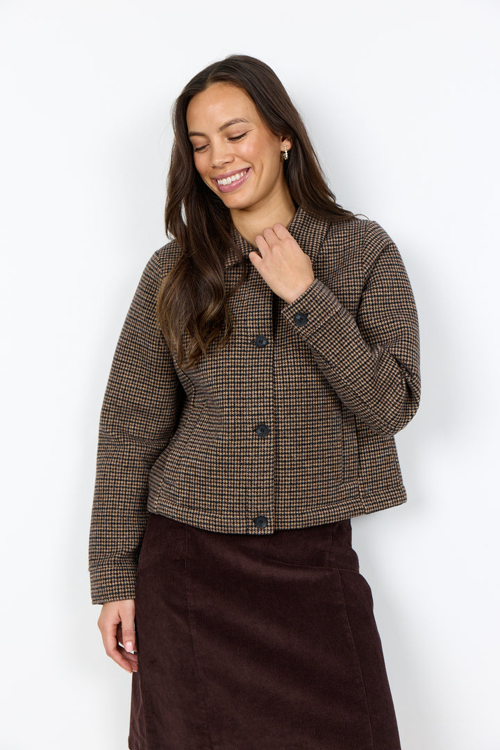 Hasti 1 Jacket