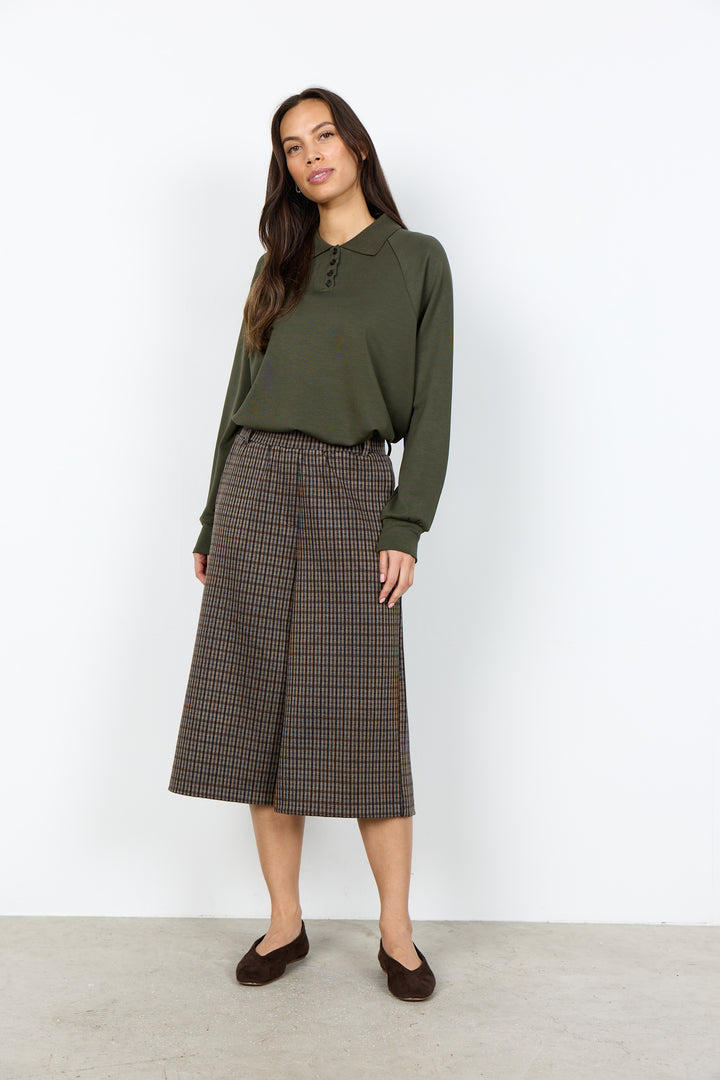 Banu 335 Top