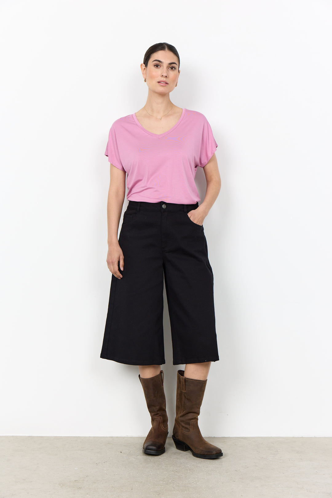 Marica 32 Tee