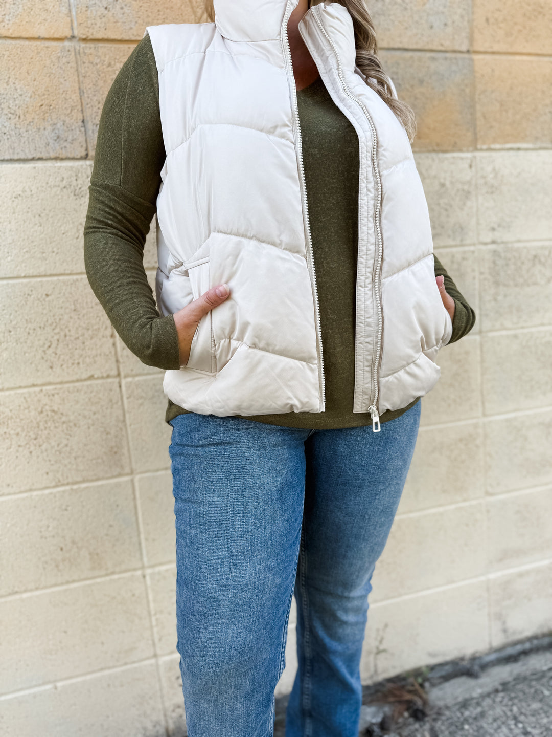 Eva Vest