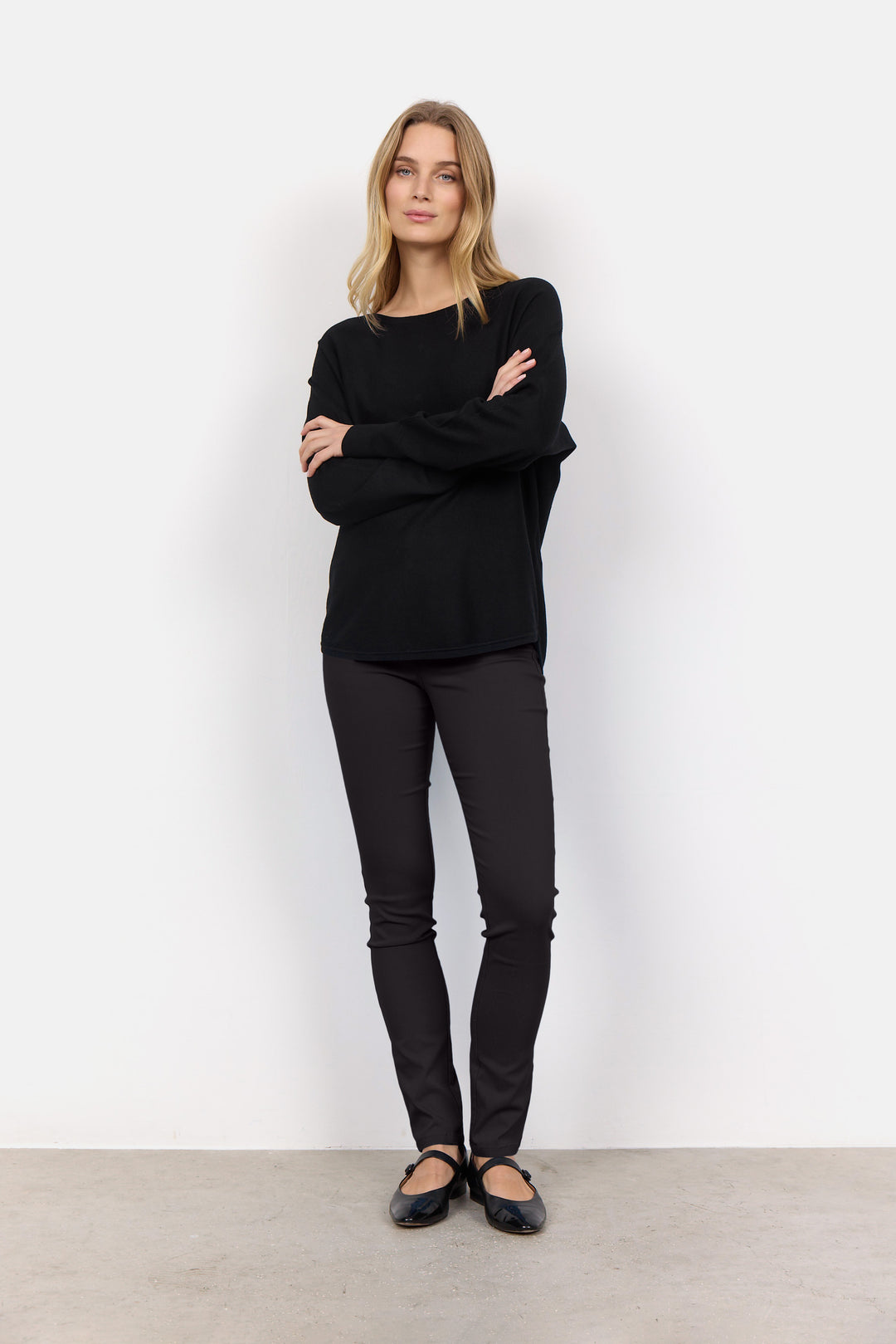 Dollie 620 Sweater - Black