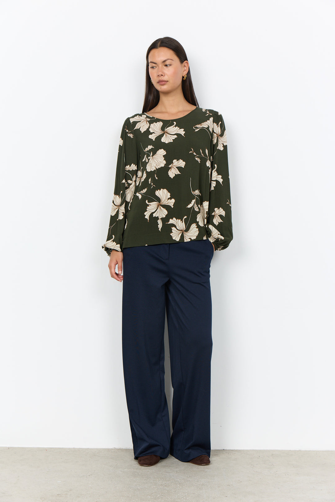 Hamida AOP 1 Blouse