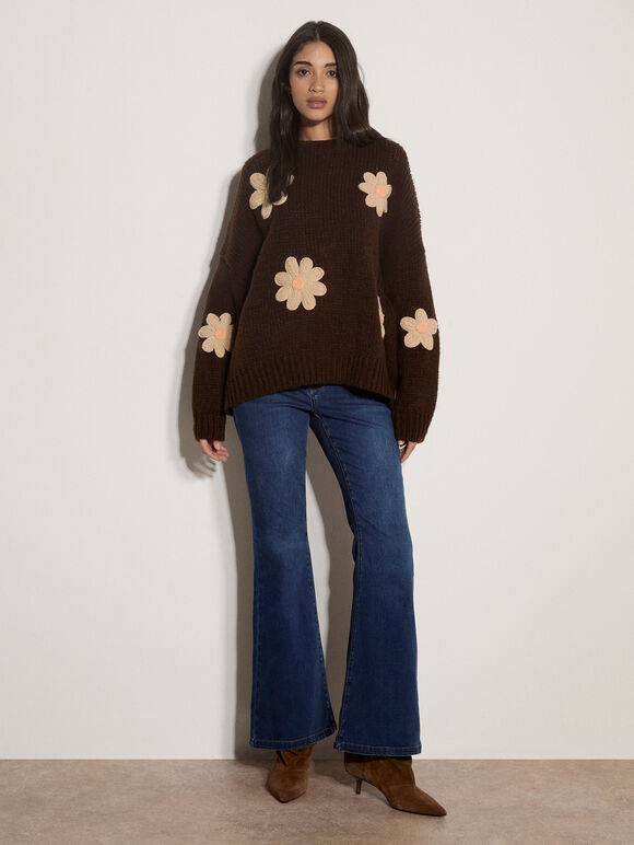 Chunky Knit Embroidered Daisies Sweater