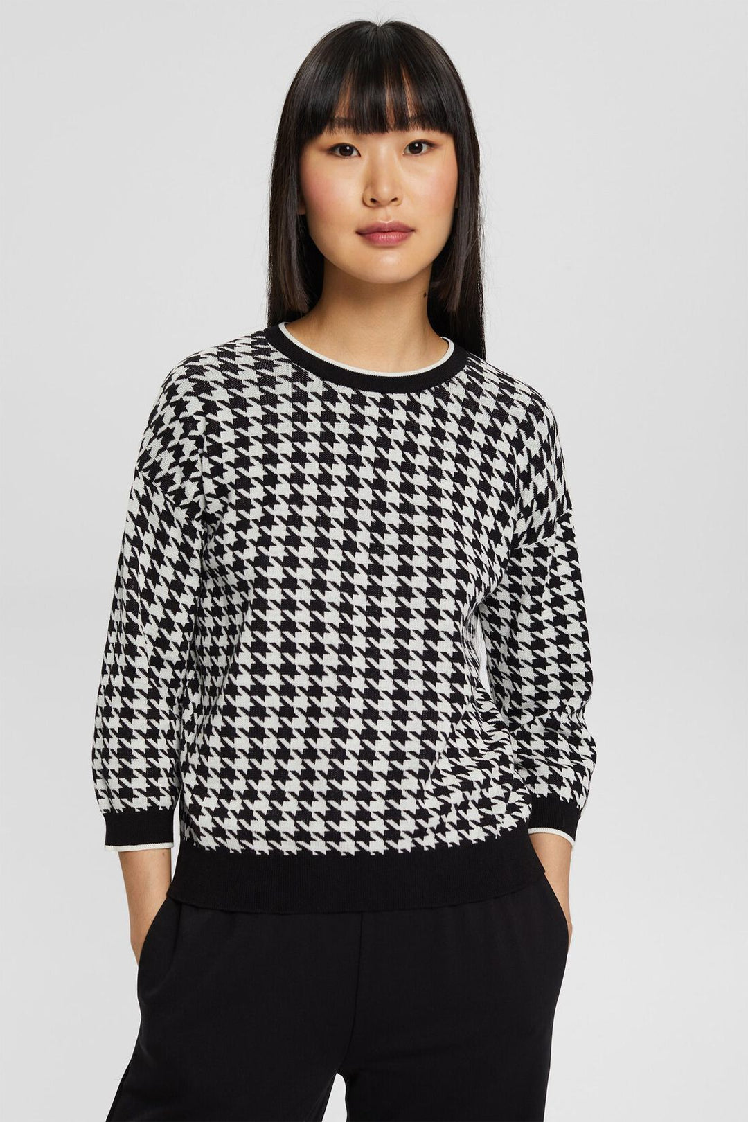 Houndstooth 3/4 Sleeve Sweater