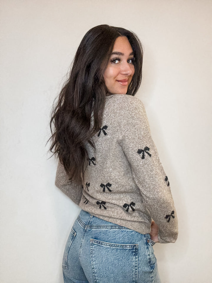 Doffy Sweater - Black Bows