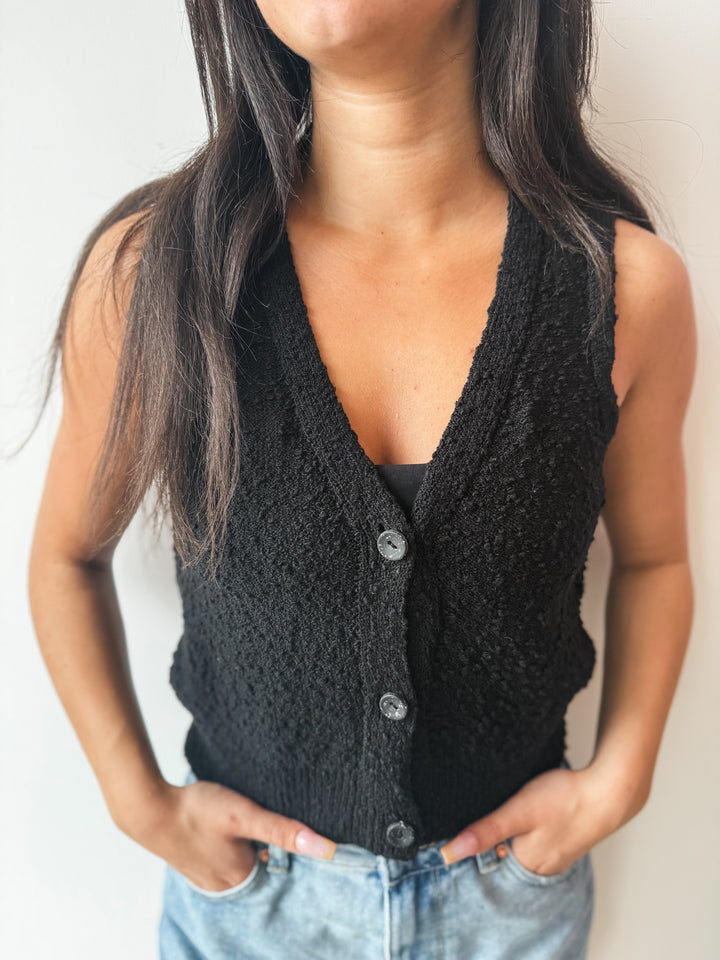 Alvilda Vest Top - Black