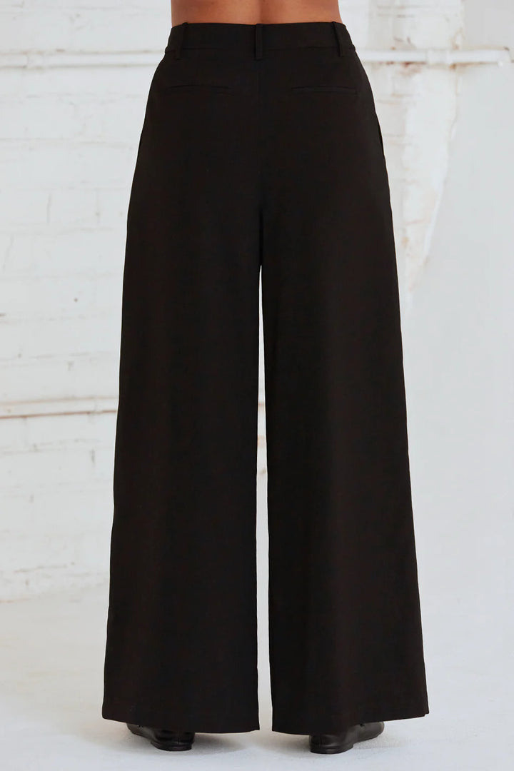 Juno Pleated Trousers