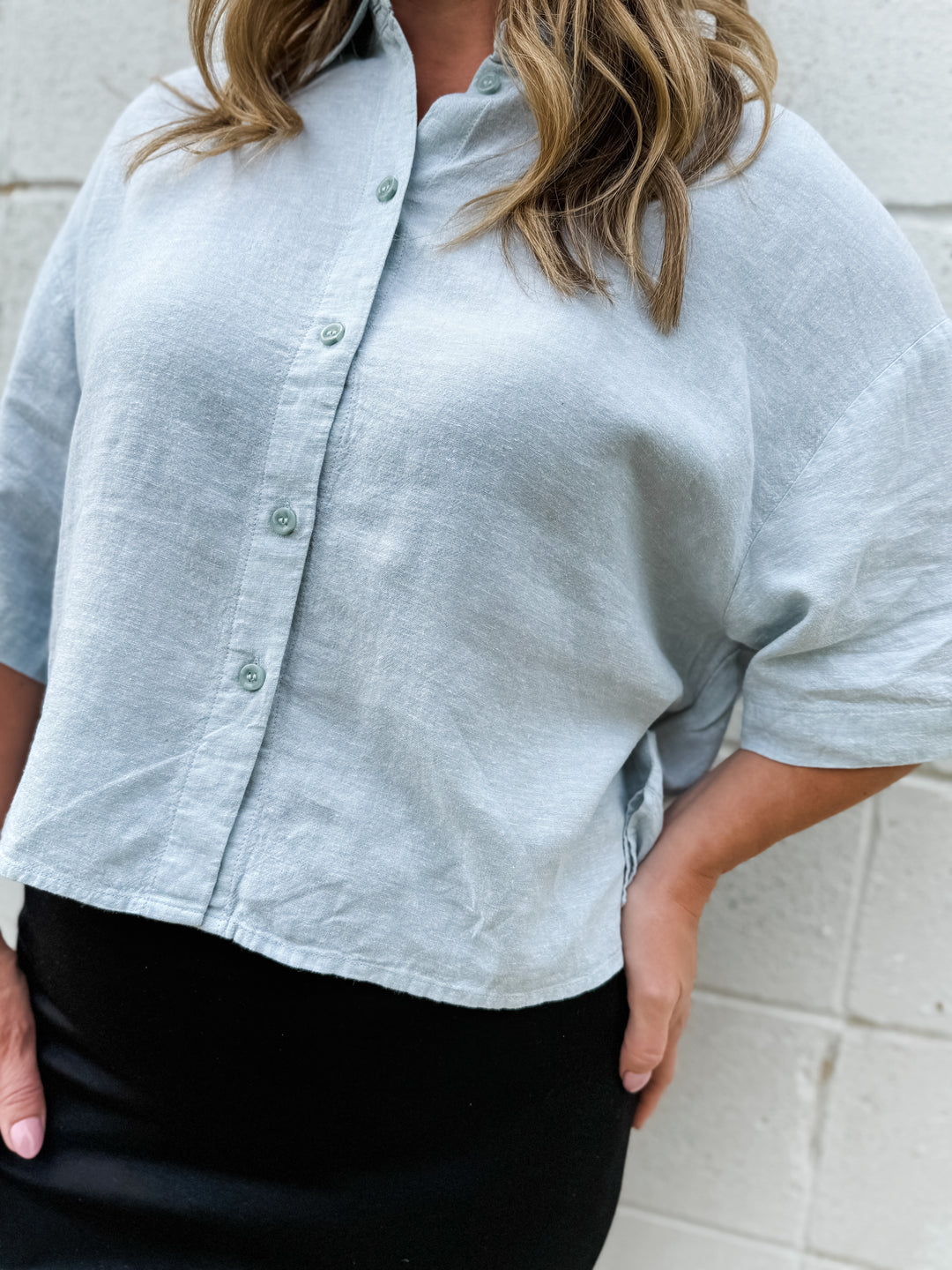 Linn Short Sleeve Linen Button Up