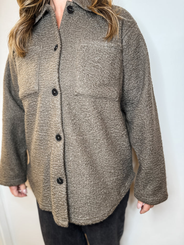 Coline Shacket