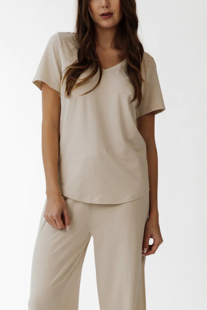 Emilia V-Neck- Oatmeal
