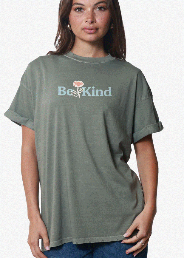 Be Kind Boyfriend Tee