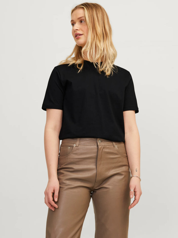 Anna Tee - Black