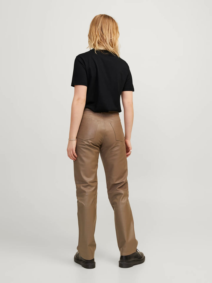 Anna Tee - Black