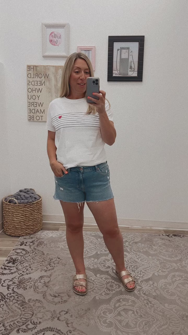 Heart tee