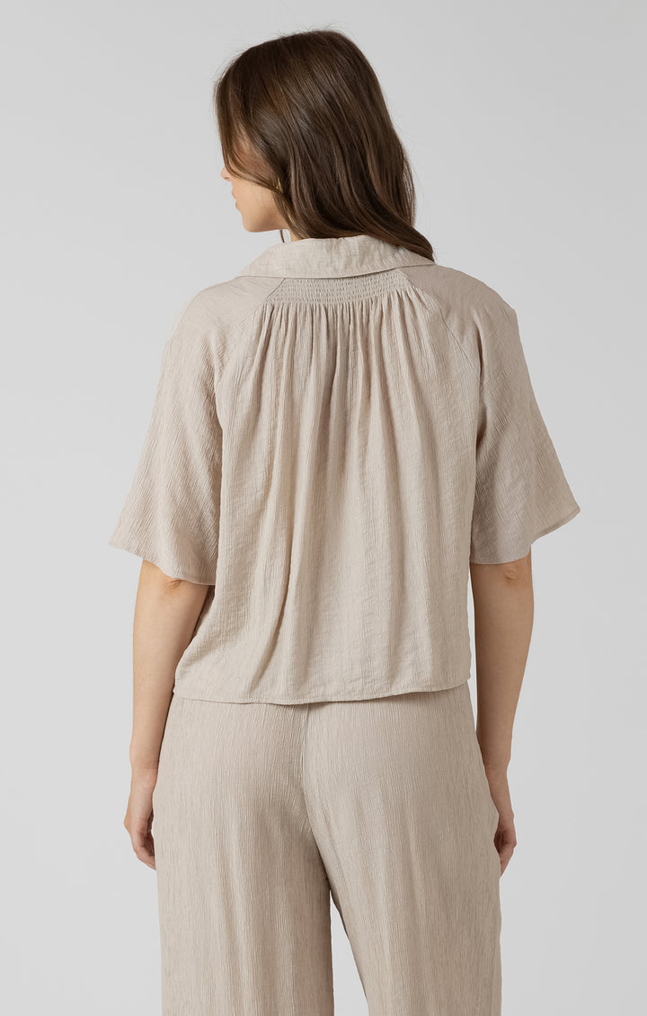 Flowy Collared Short Sleeve Blouse