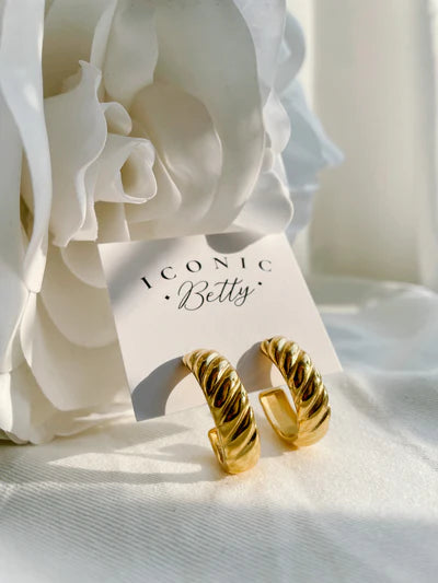The Mary-Jo Earrings